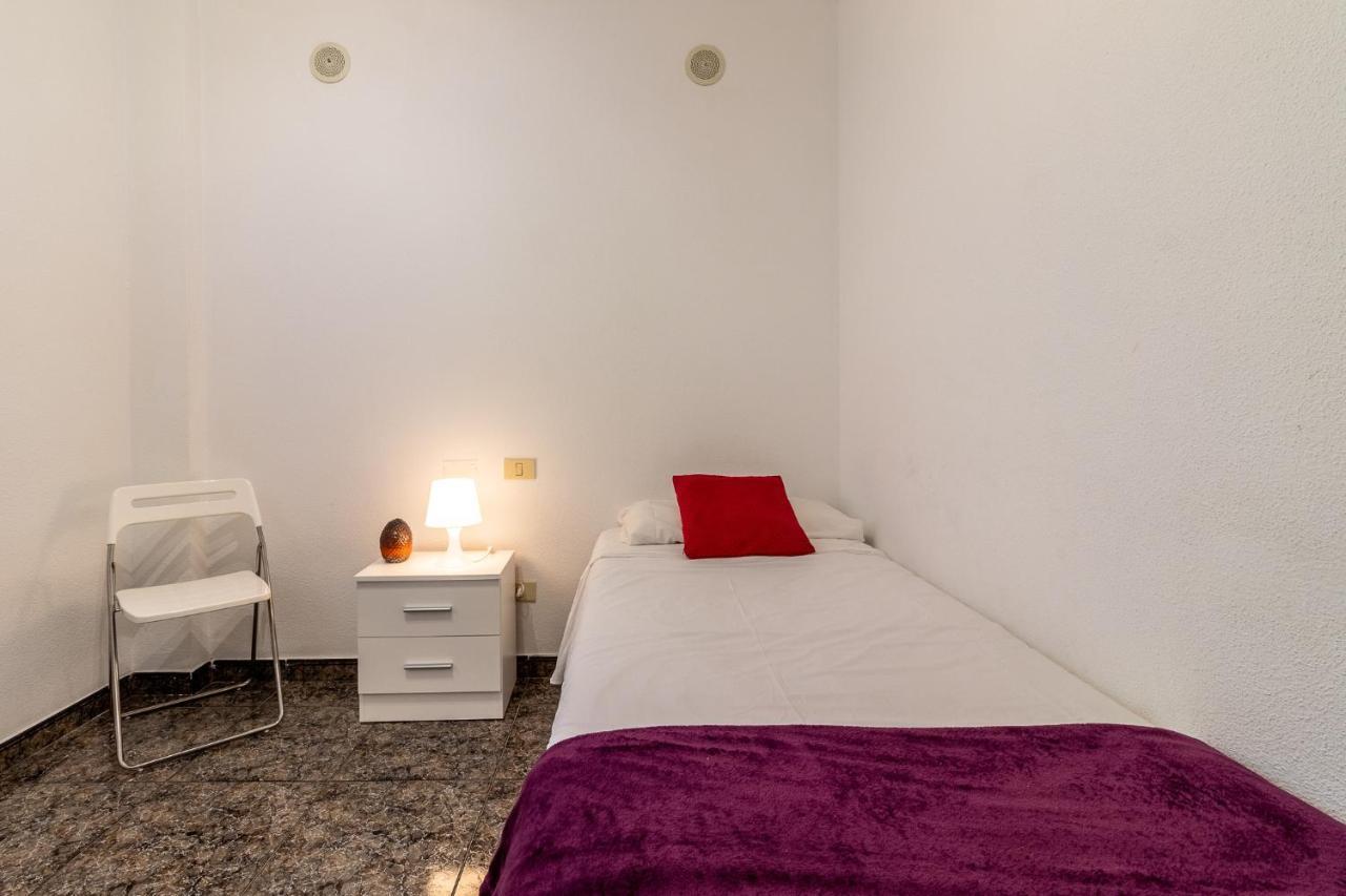 Flatguest Cicer - 3bdr + Balcony + Apartamento Las Palmas de Gran Canaria