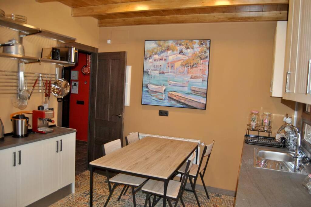Mansion Adela Con Piscina Y Jacuzzi Holiday home *