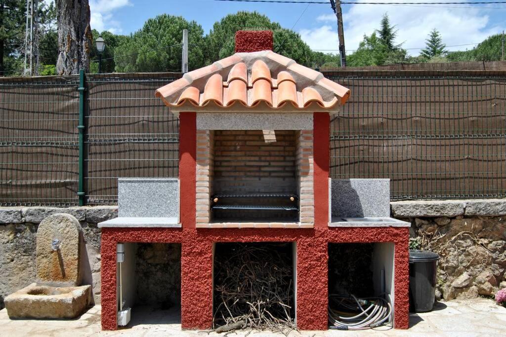 Mansion Adela Con Piscina Y Jacuzzi * Collado Mediano