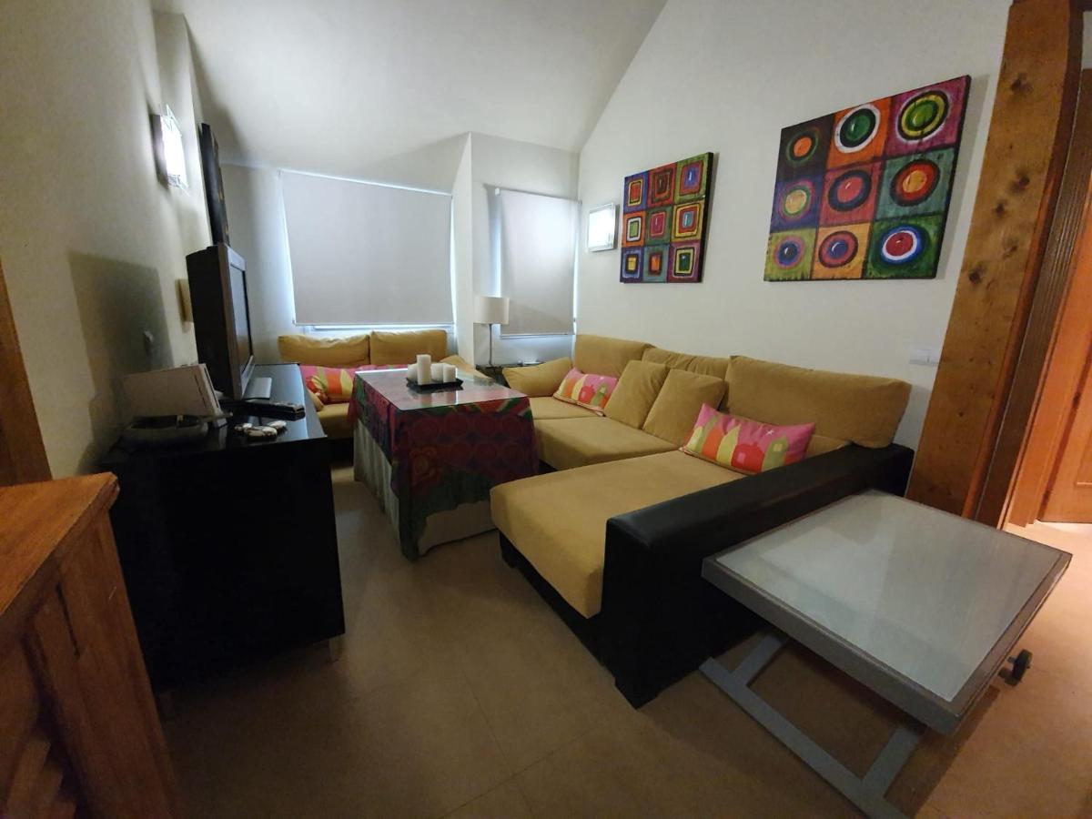 Miramar A Pie De Pista - Atico 3 Y 2 Baños * Sierra Nevada