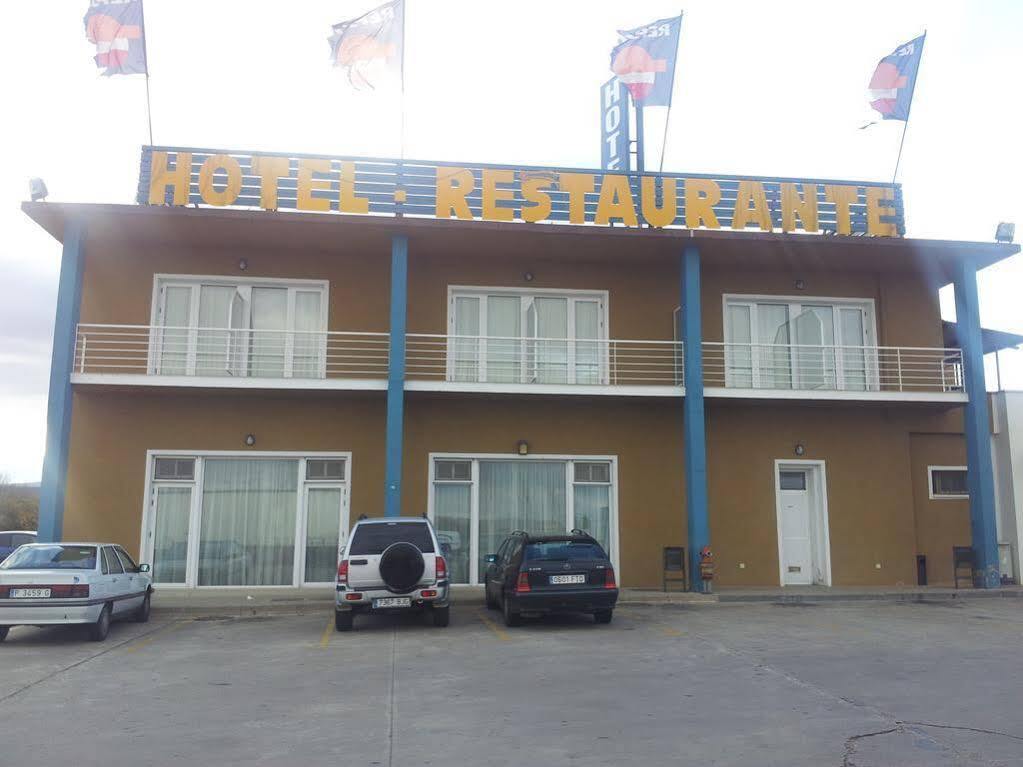 Hotel Area De Calahorra