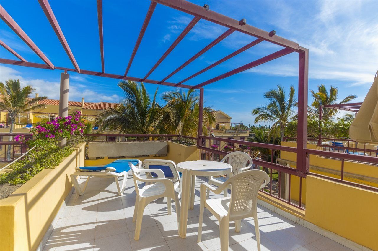 Apartahotel Maspalomas Oasis Club 2*