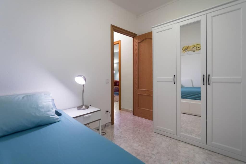 Apartment In Front Of The Pineda de Mar