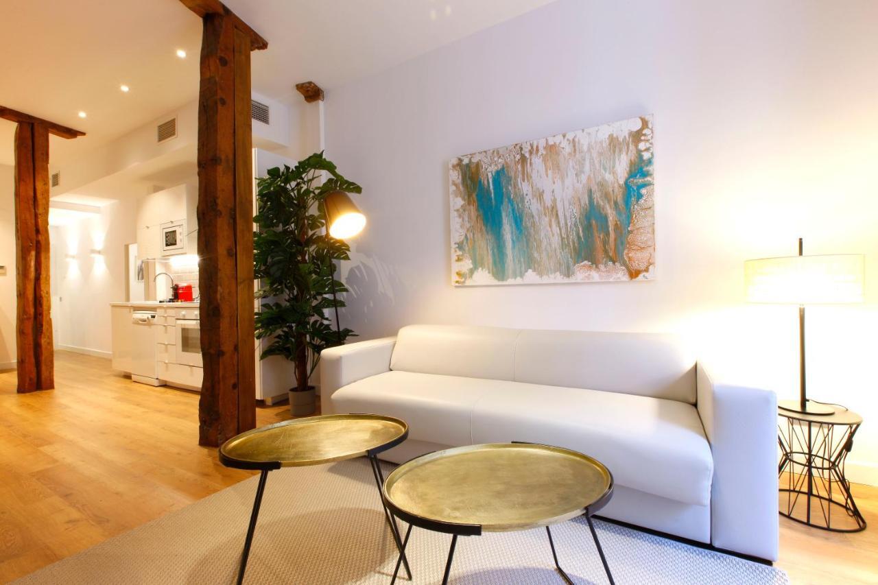 Centric Ii Apartment