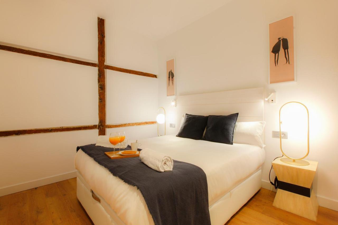 Centric Ii Apartment