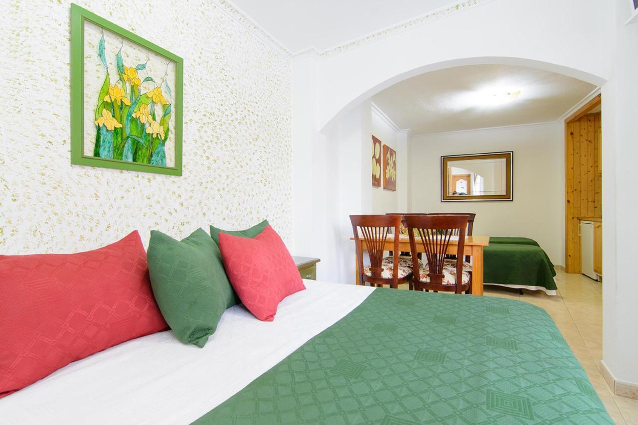 Turísticos Casa Soto Apartahotel *