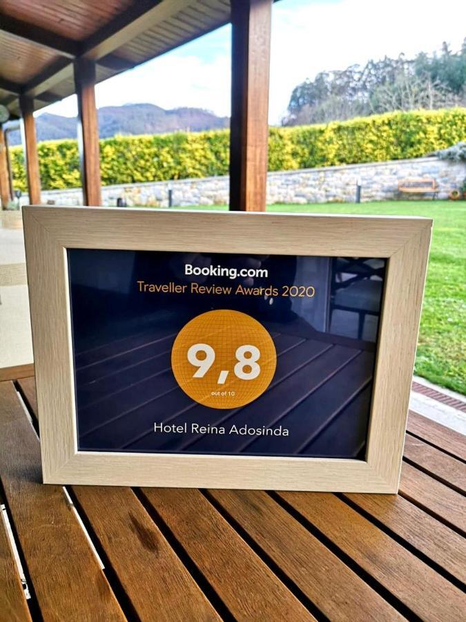 Reina Adosinda Hotel 2*