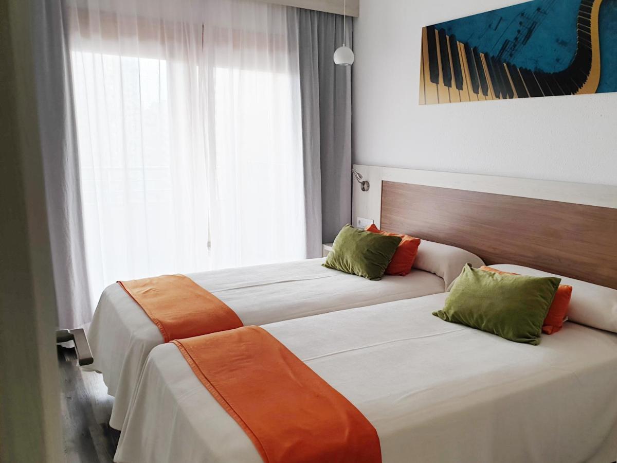 Hotel Sandos