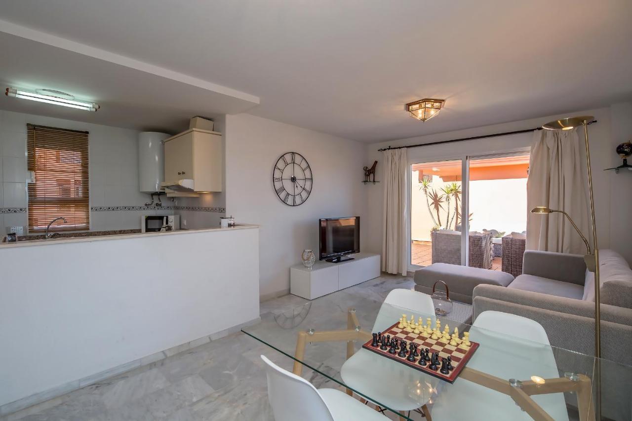 Hidalgos Penthouse Apartment Manilva