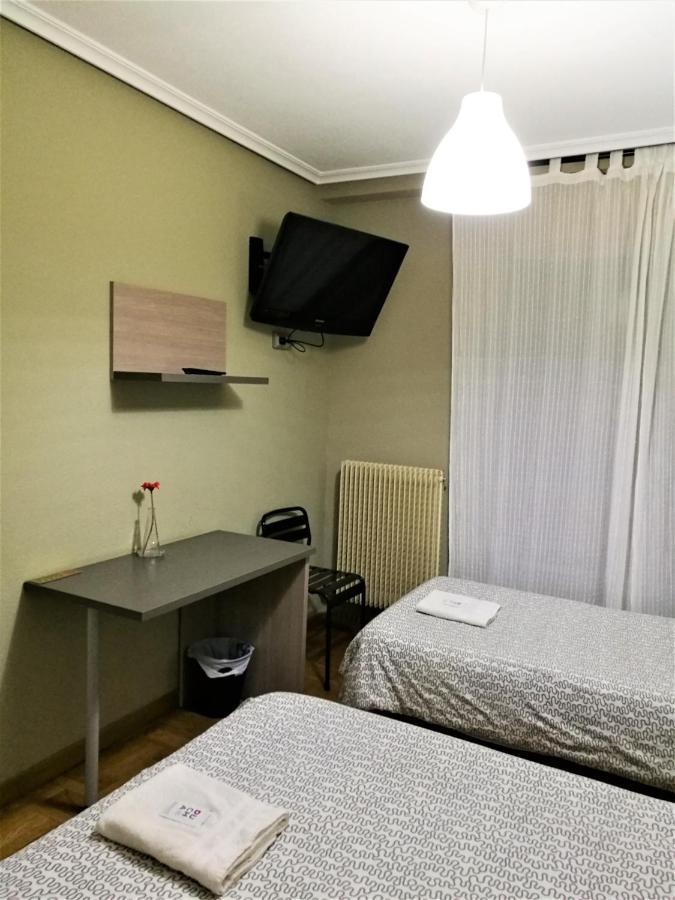 Guest house Santiago 2*