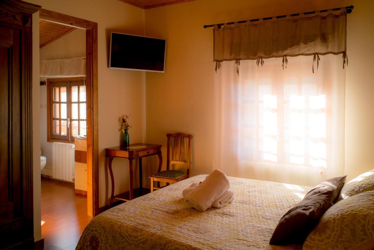 Casa Rural Moli De Guest house *
