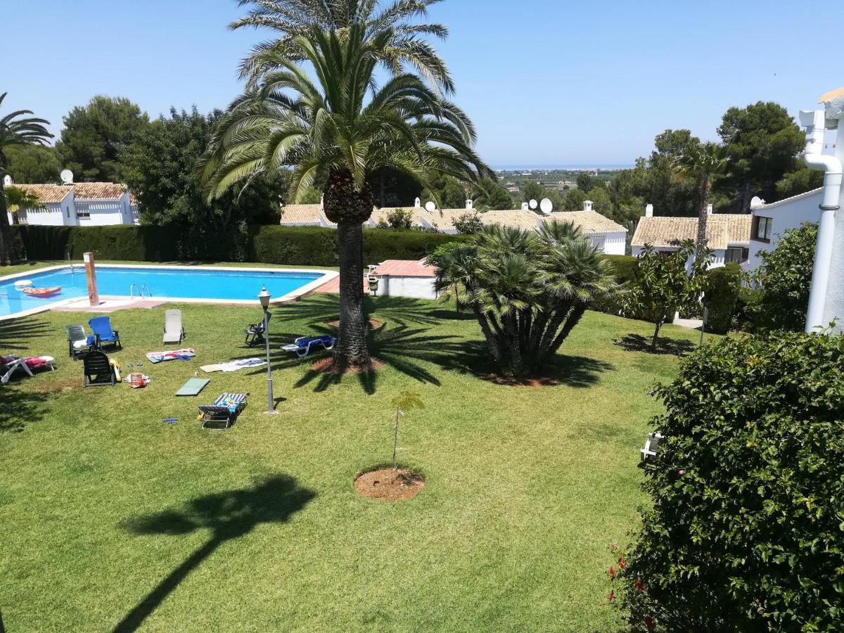 Almendros A Apartment Muntanya la Sella
