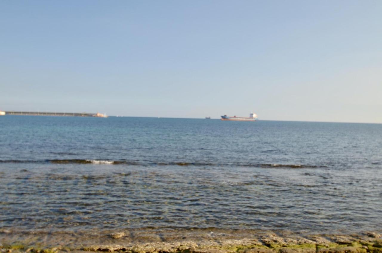 4 Tiny Beach Apartamento Torrevieja