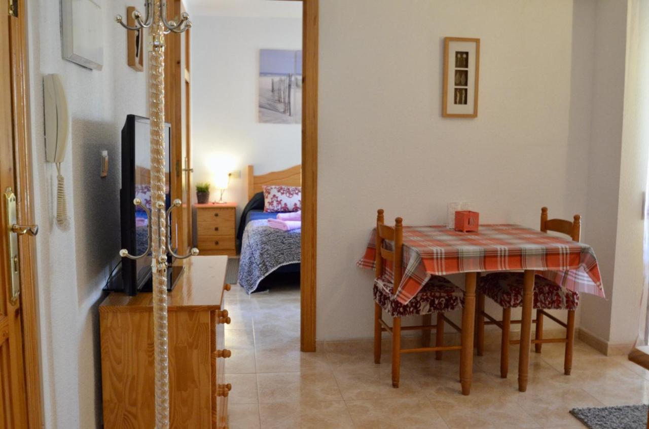 4 Tiny Beach Apartamento Torrevieja