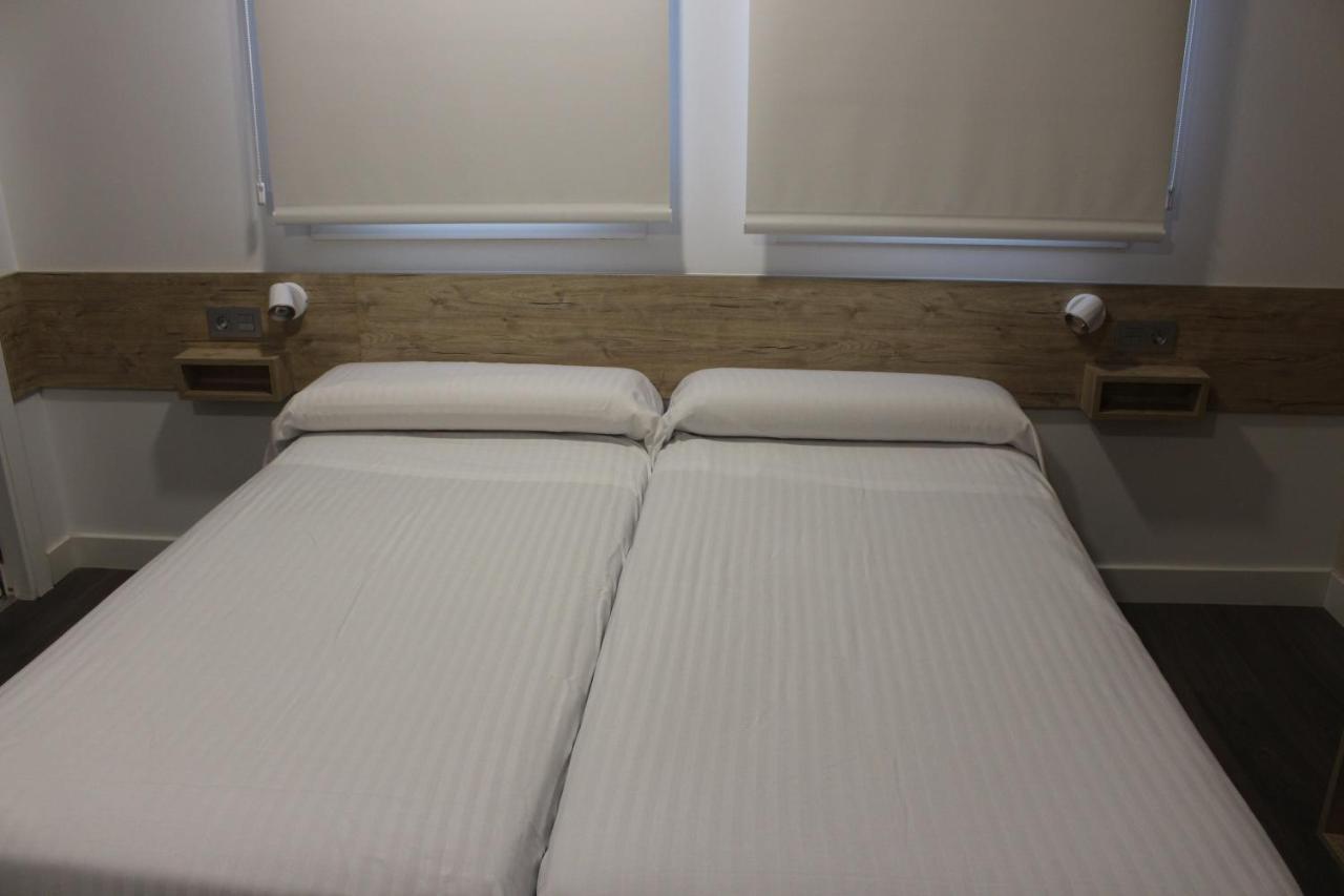 Deluxe & Guest house