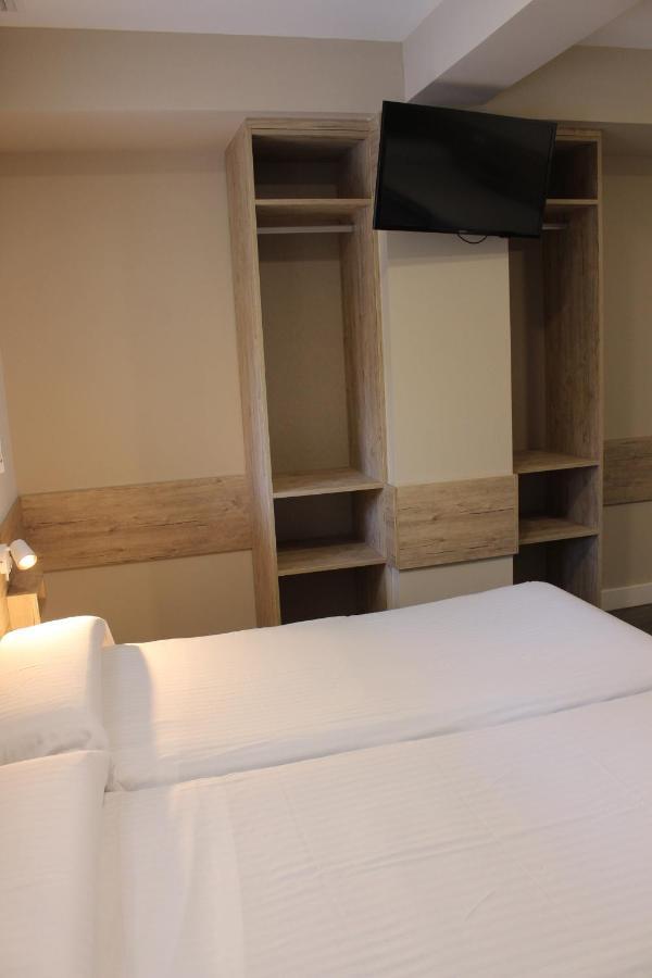 Deluxe & Guest house