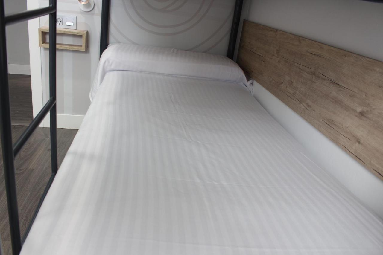 Guest house Deluxe &