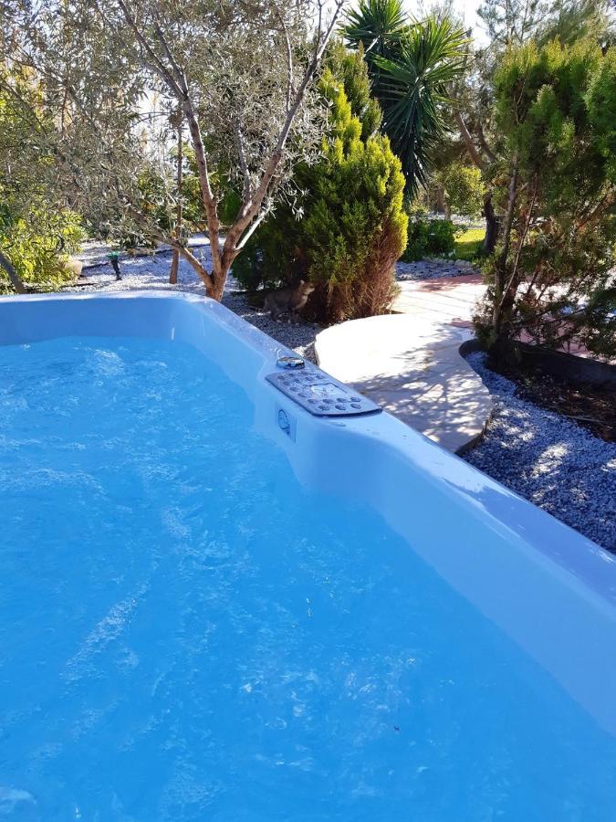 Bed & Breakfast Escuela La Crujia Velez Malaga