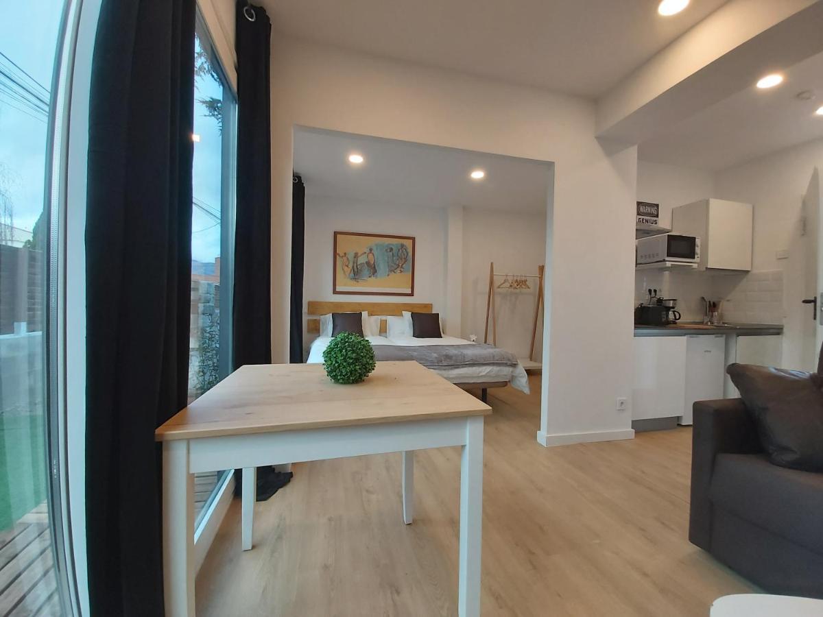Acero Y Piedra Con Jardin Privado * Cerceda (Madrid)