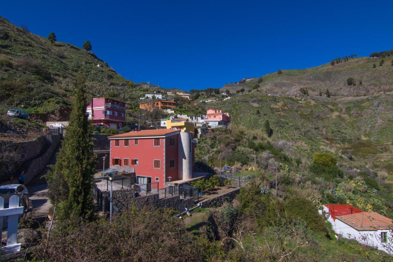 Mogarén: Jacuzzi&beautiful Views Bed and breakfast *