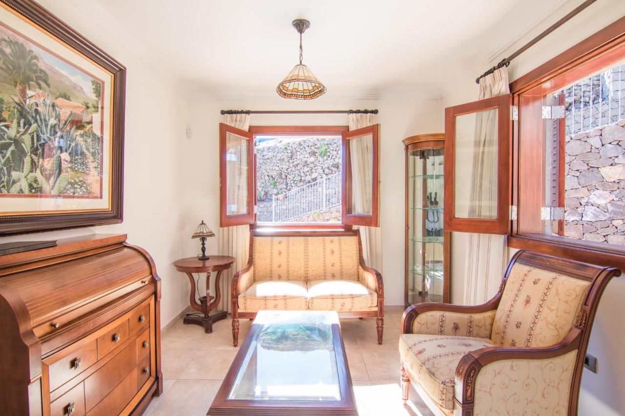Bed and breakfast Mogarén: Jacuzzi&beautiful Views Vega de San Mateo