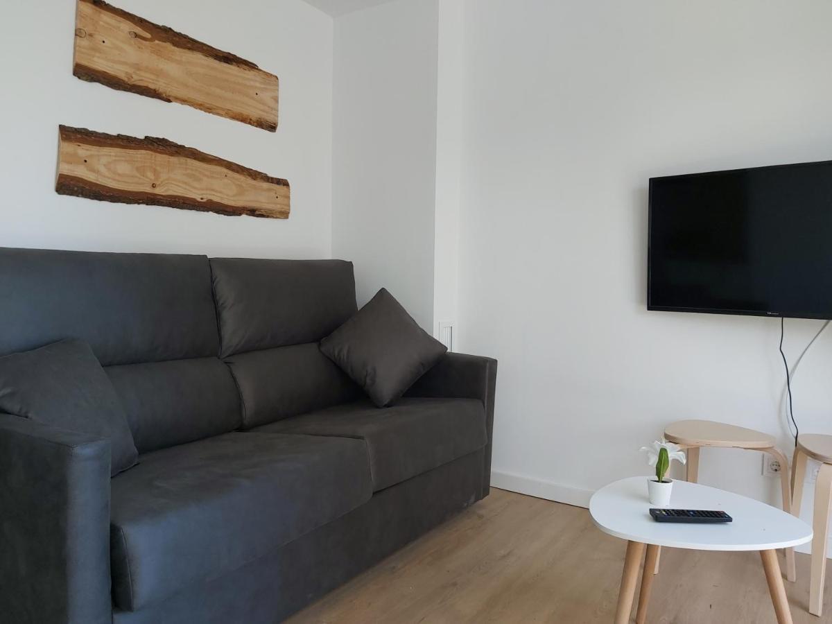 Acero Y Piedra Con Jardin Privado *