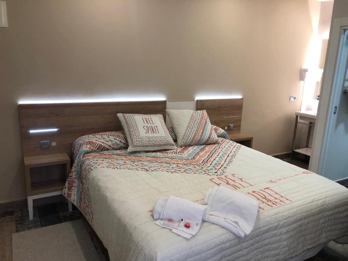 Oasis De Bardenas, Con Piscina Privada Guest house *