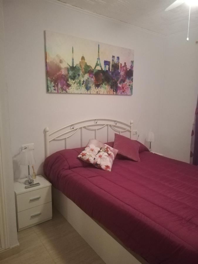 Precioso Adosado A 100 Metros Del Mar En Vera-playa! Сasa de vacaciones