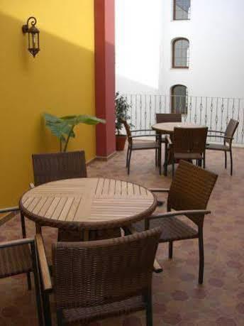 Hotel Plaza Escribano
