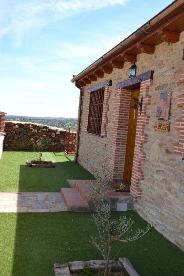 Casa Rural&spa Mirador De La Covatilla * Guijo de Avila