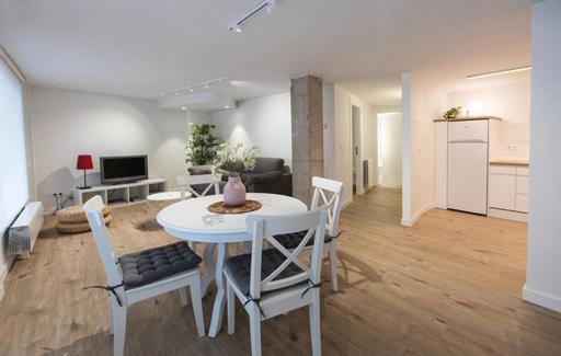 Royalty, Vivienda Turistica *