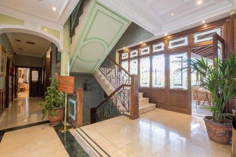 Condesa De 3*
