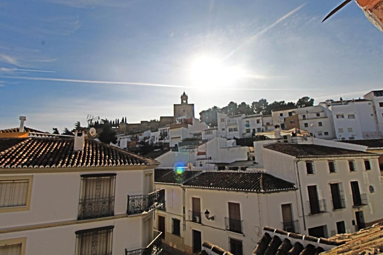 Casa Puerta De La Alcazaba *