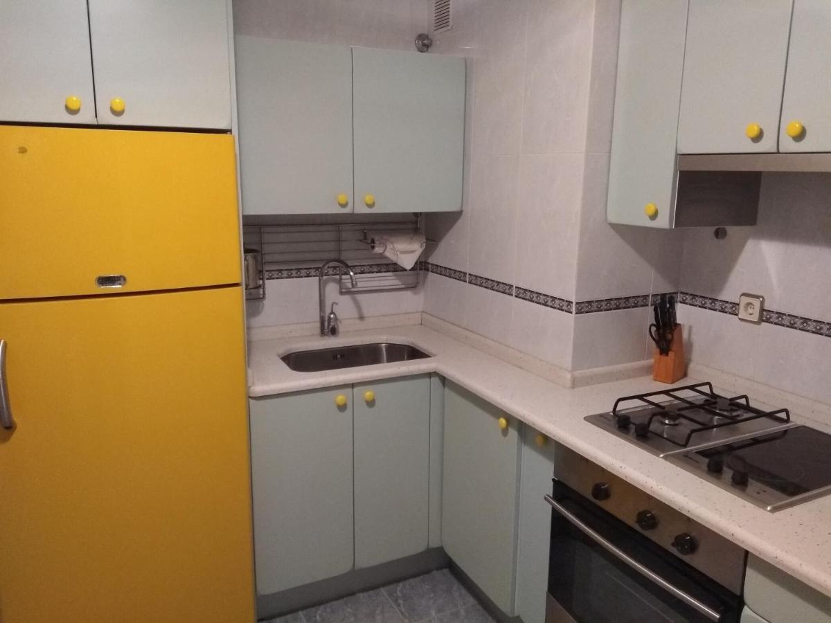 Apartamento Piso 2º En Calle Navarra *