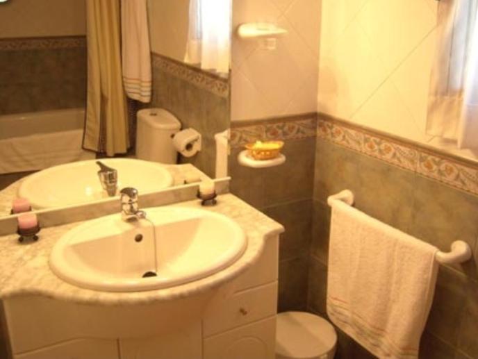 Casa Rural Esmeralda * Villanueva de la Jara
