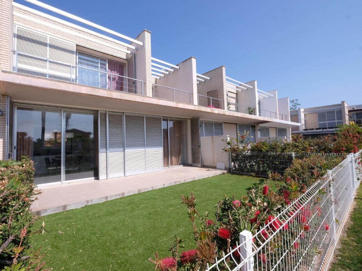 Jazmin By Interhome
