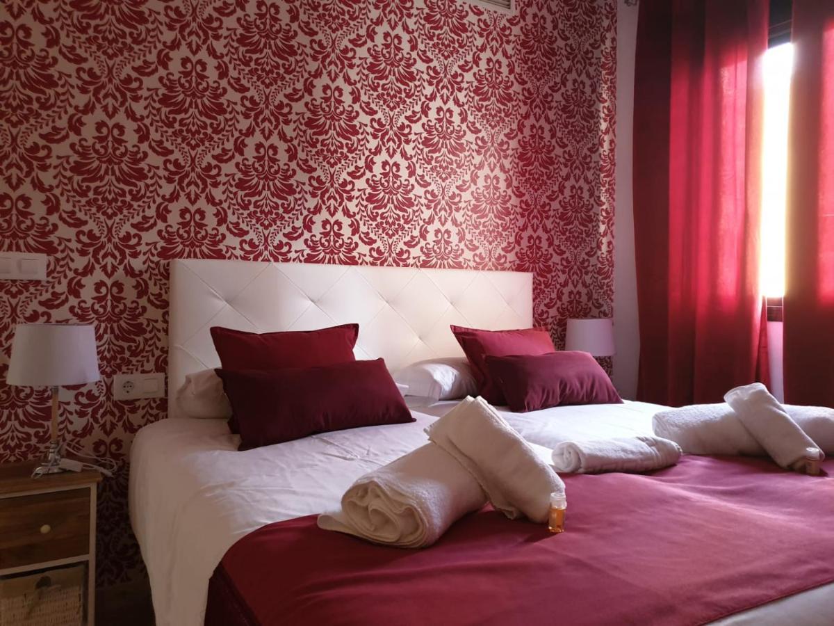 Dona Lola Apartment