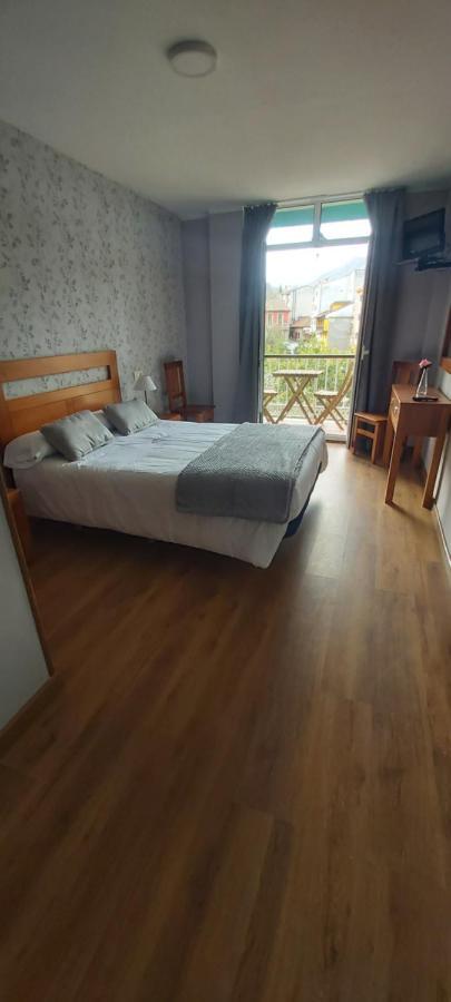 águila Real Hotel Onís