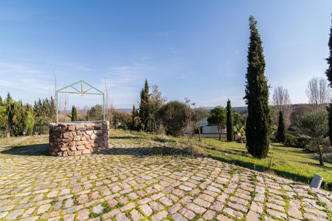 El Pueblo De Leo Badajoz