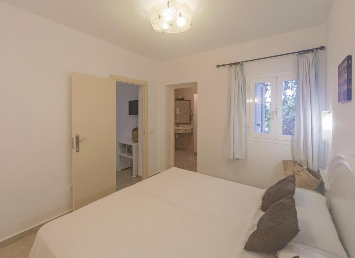 Es Garrovers - Formentera Break Apartamento