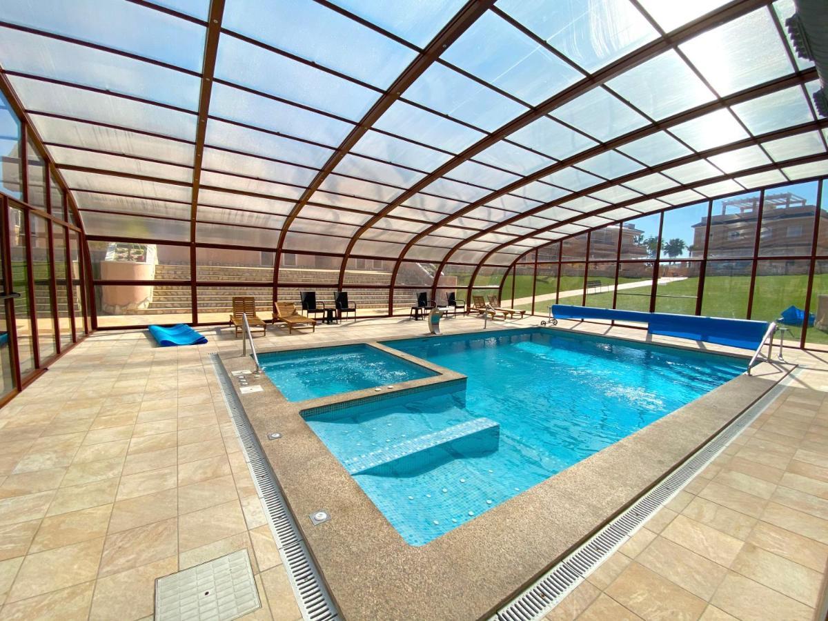 Vista Azul - Punta Prima - Y Piscina *