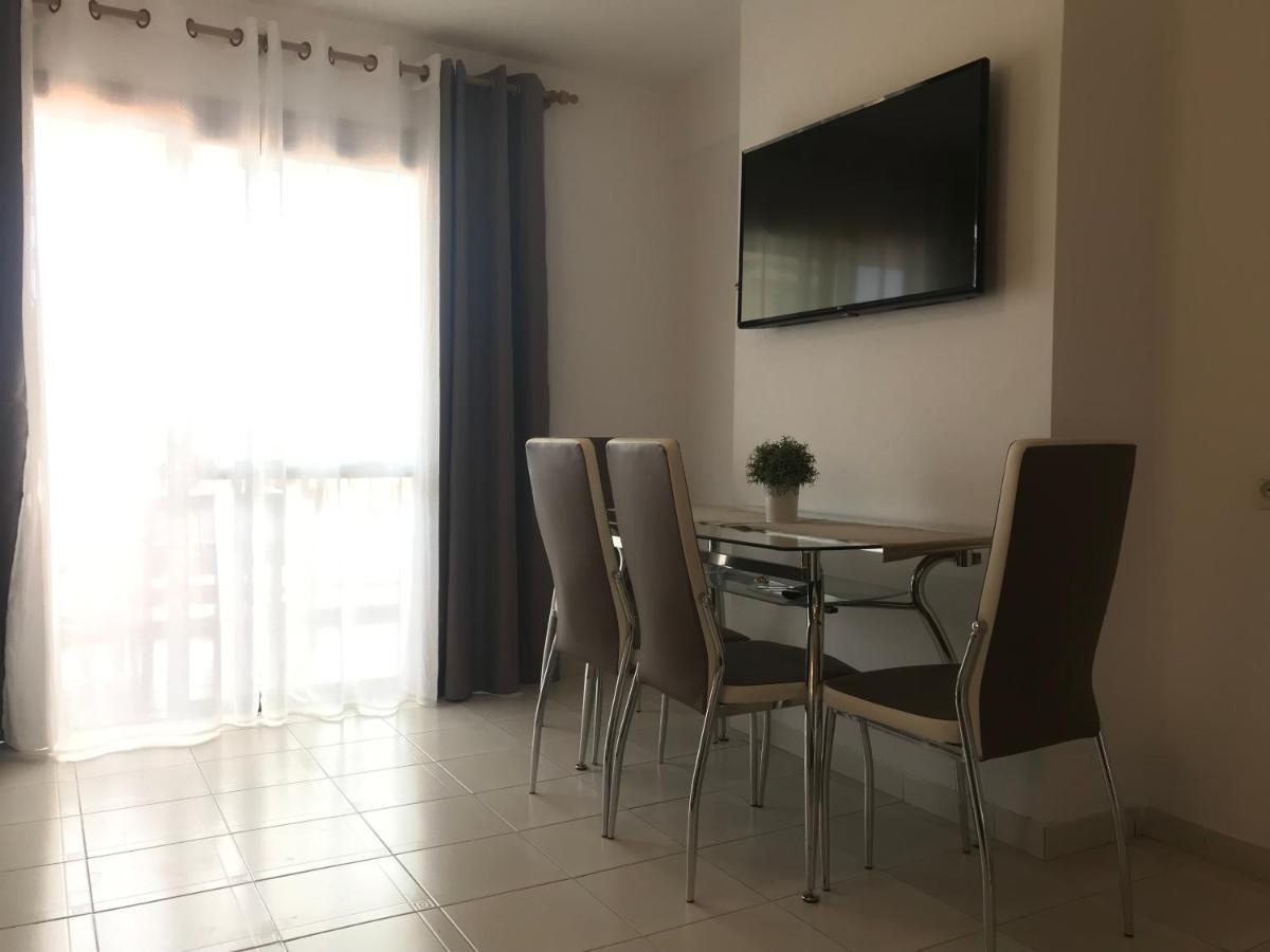 Apartahotel Compostela Beach 3*