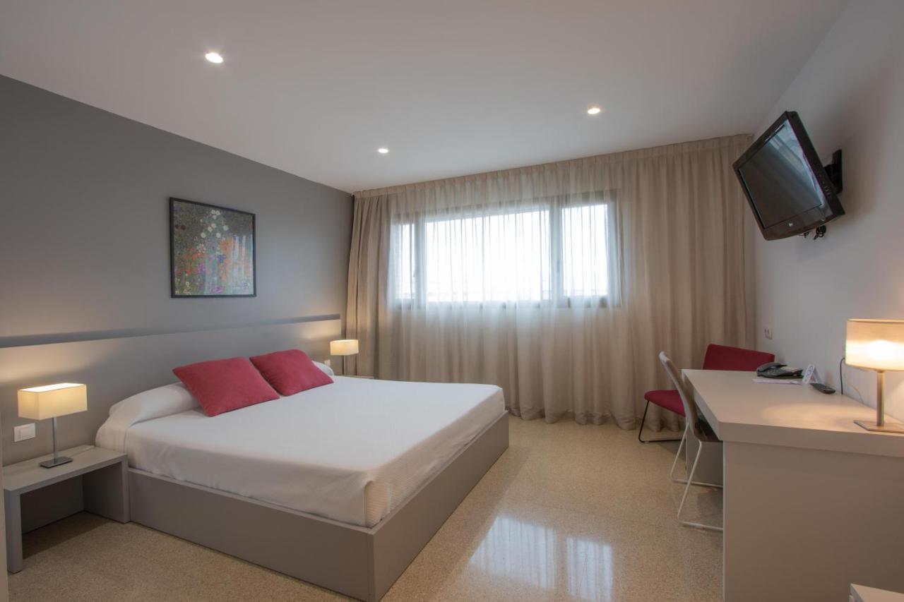 Y Congresos - Universitaria Resort