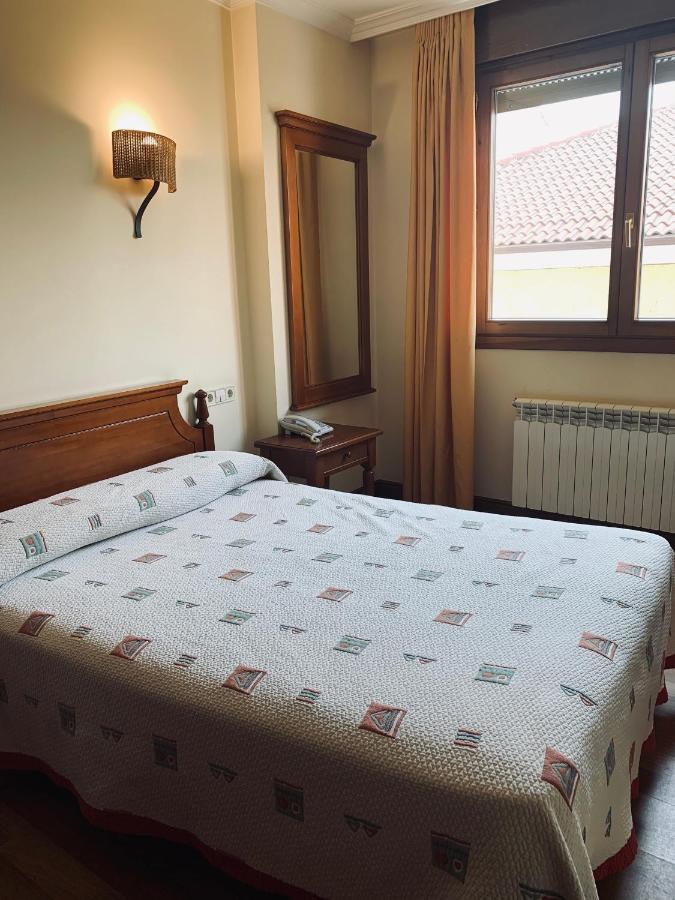 Rivera Del Duero Hotel