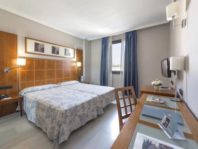 Exe Ciudad De 4* Cordoba