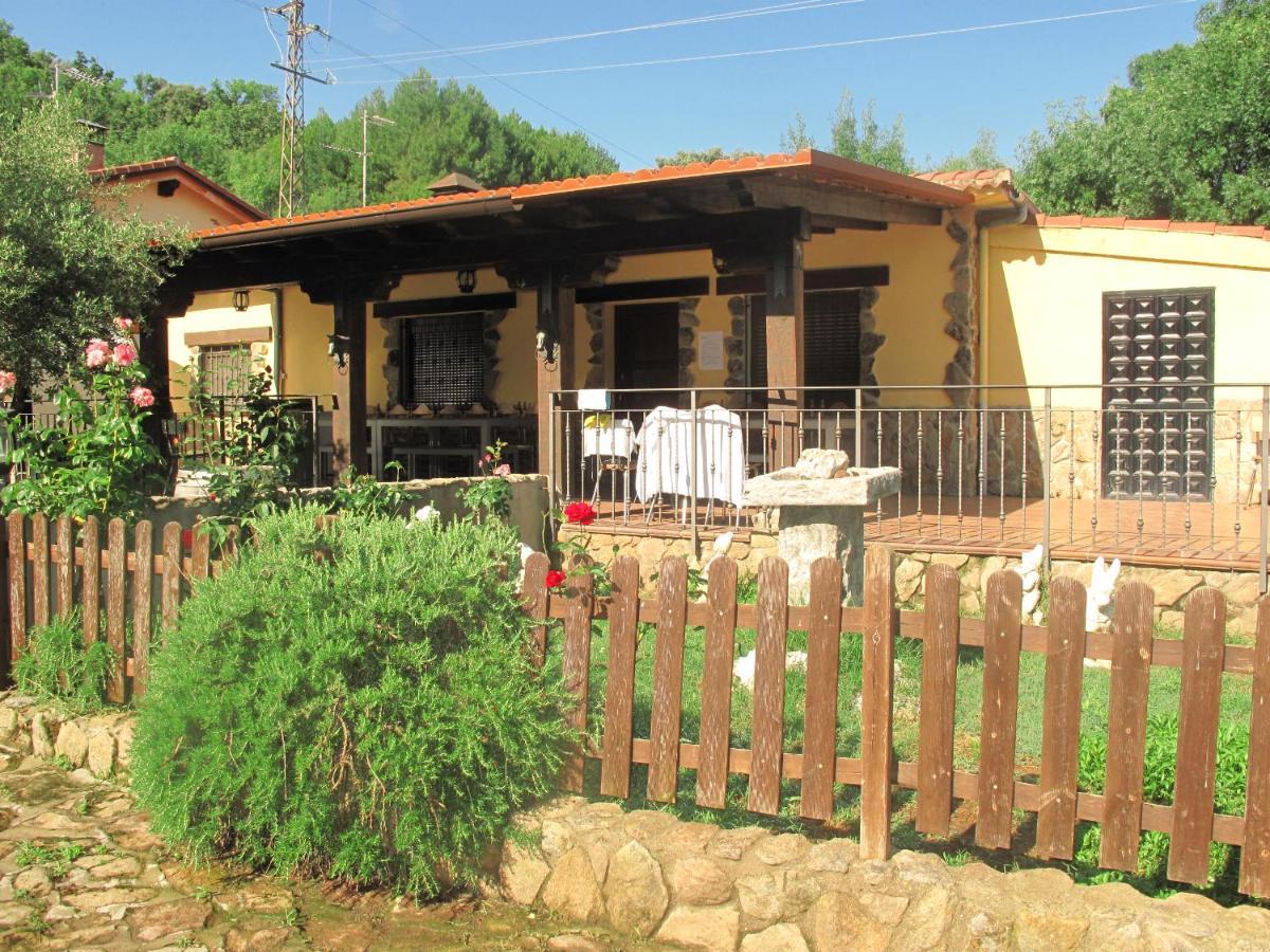 Chalet Casa Rio Alberche Y El Cortijo De Gredos