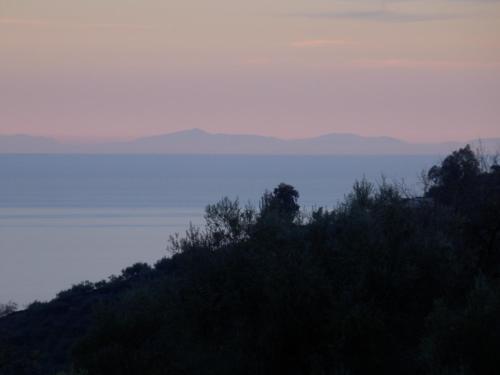 Casa Agradable Bed & Breakfast Arenas (Malaga)