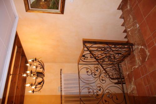 Dona Isabel Hotel *