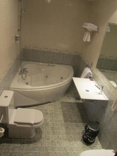 Galayos Hotel 2*