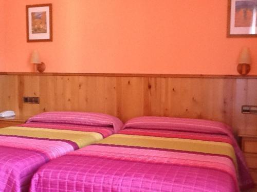 Escalar Hotel 2*